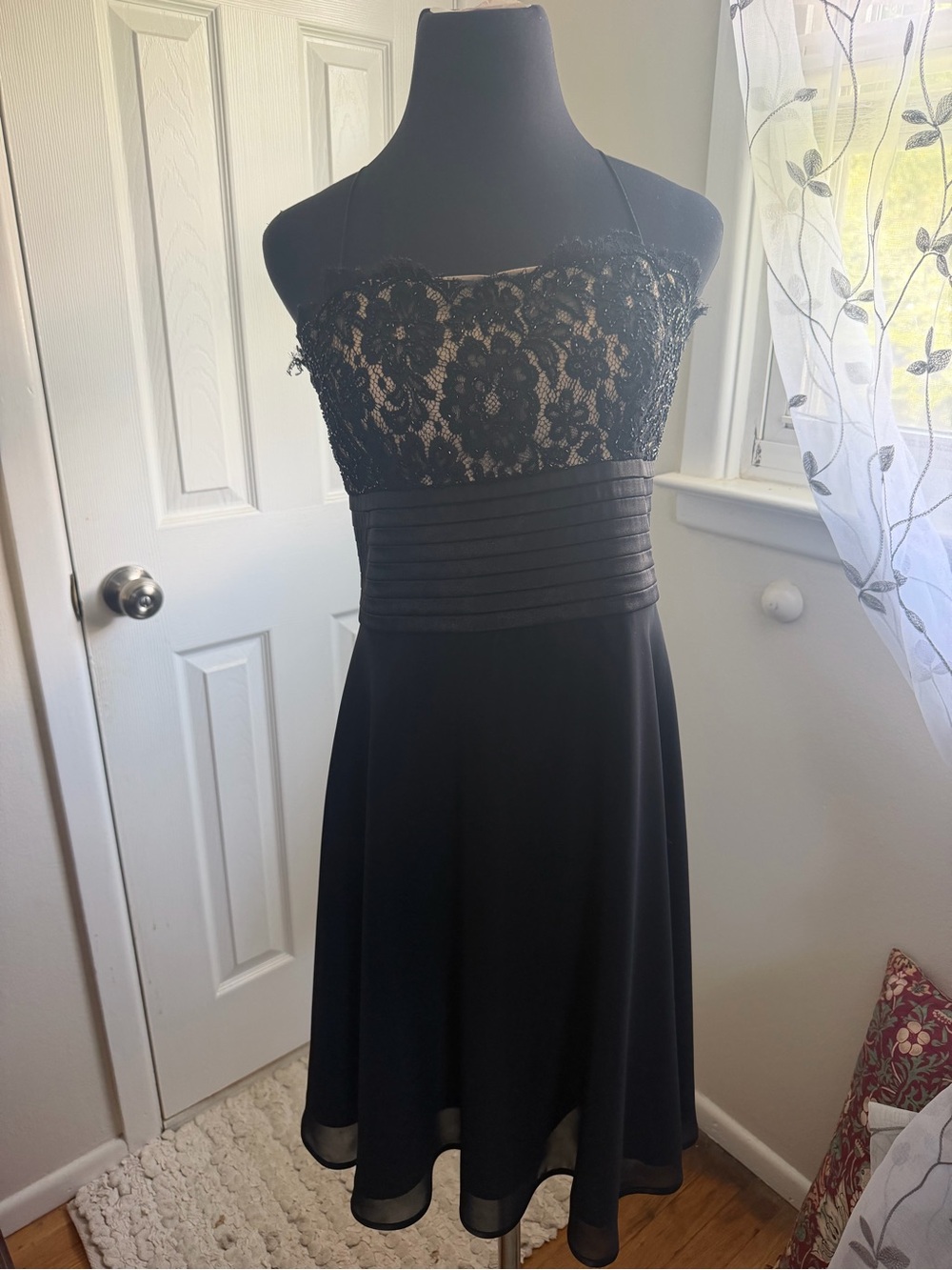 JS Boutique Black Lace Strapless A-Line Dress